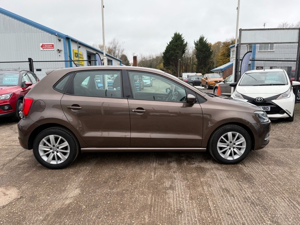 Used Volkswagen Polo 2014 for sale - 76496140: Photo 4