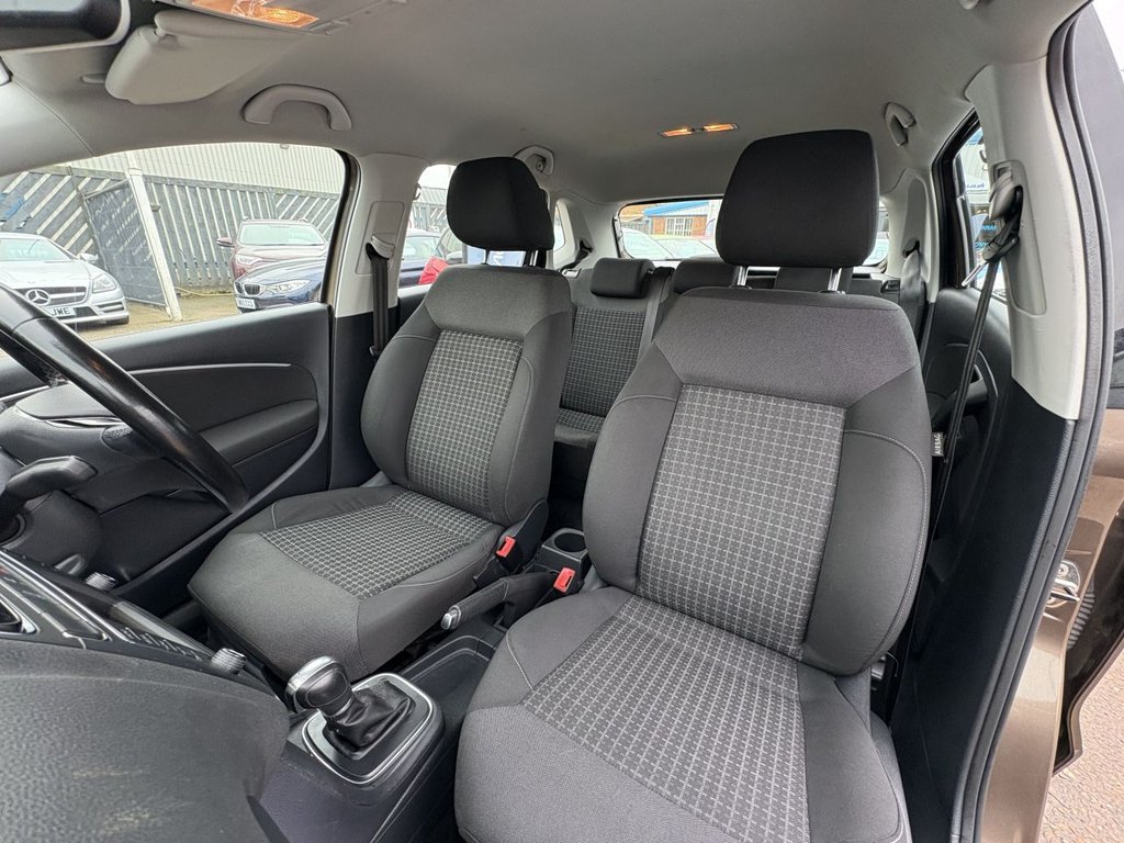 Used Volkswagen Polo 2014 for sale - 76496140: Photo 44