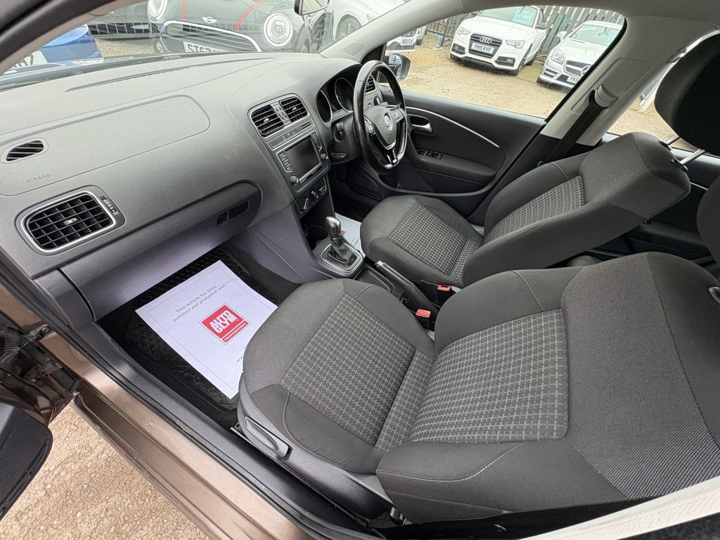 Used Volkswagen Polo 2014 for sale - 76496140: Photo 45