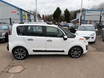 Used Citroen C3 Picasso 2015 for sale - 77369699: Photo