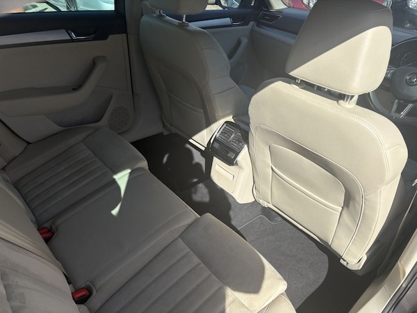 Used Skoda Superb 2016 for sale - 75159197: Photo 39