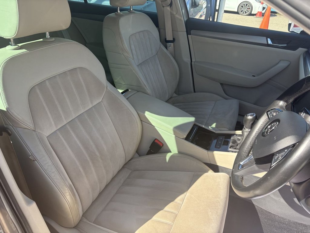 Used Skoda Superb 2016 for sale - 75159197: Photo 43