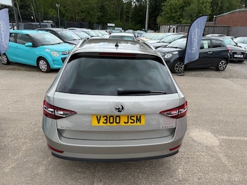 Used Skoda Superb 2016 for sale - 75159197: Photo