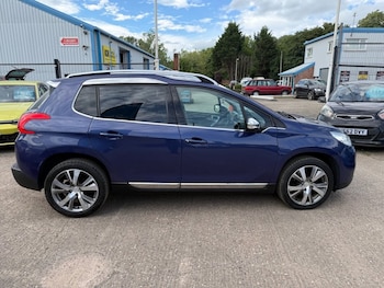 Used Peugeot 2008 2015 for sale - 78887458: Photo