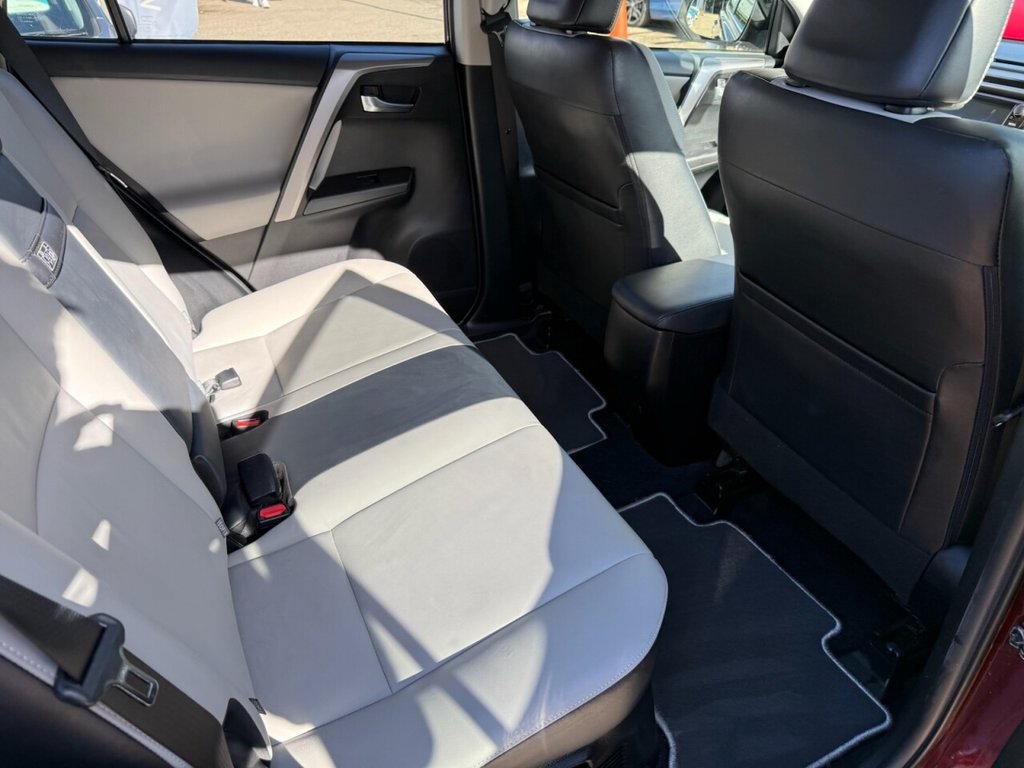 Used Toyota RAV4 2016 for sale - 76147881: Photo 11