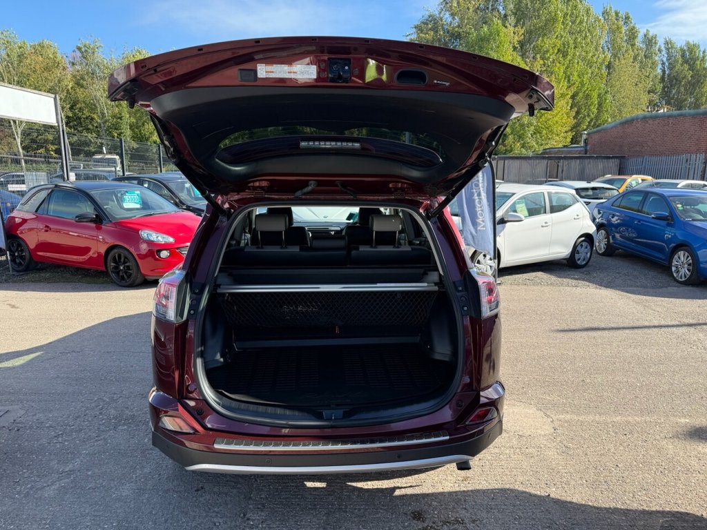 Used Toyota RAV4 2016 for sale - 76147881: Photo 17