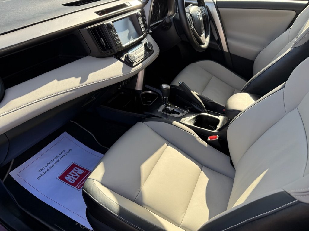 Used Toyota RAV4 2016 for sale - 76147881: Photo 21