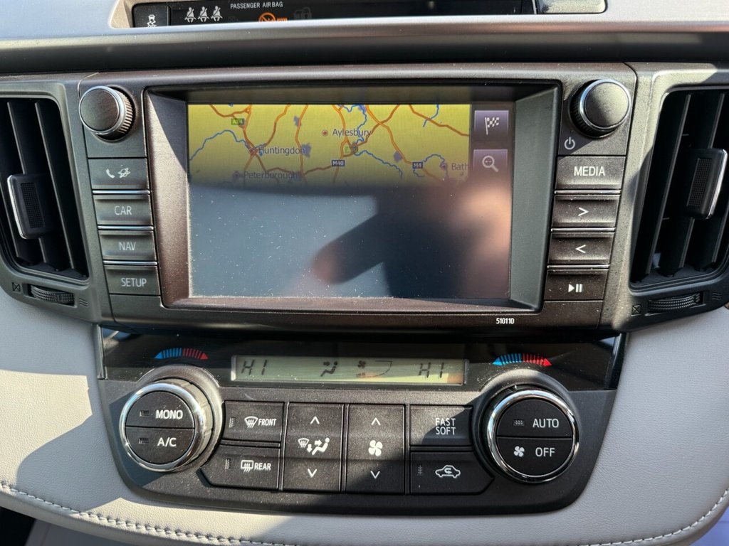 Used Toyota RAV4 2016 for sale - 76147881: Photo 25