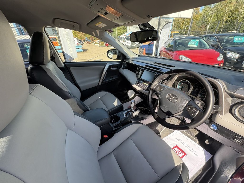 Used Toyota RAV4 2016 for sale - 76147881: Photo 48