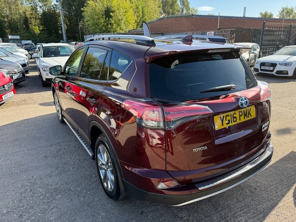 Used Toyota RAV4 2016 for sale - 76147881: Photo 5