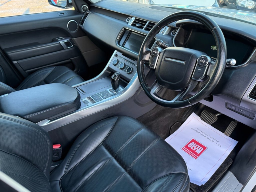 Used Land Rover Range Rover Sport 2015 for sale - 76731185: Photo 10