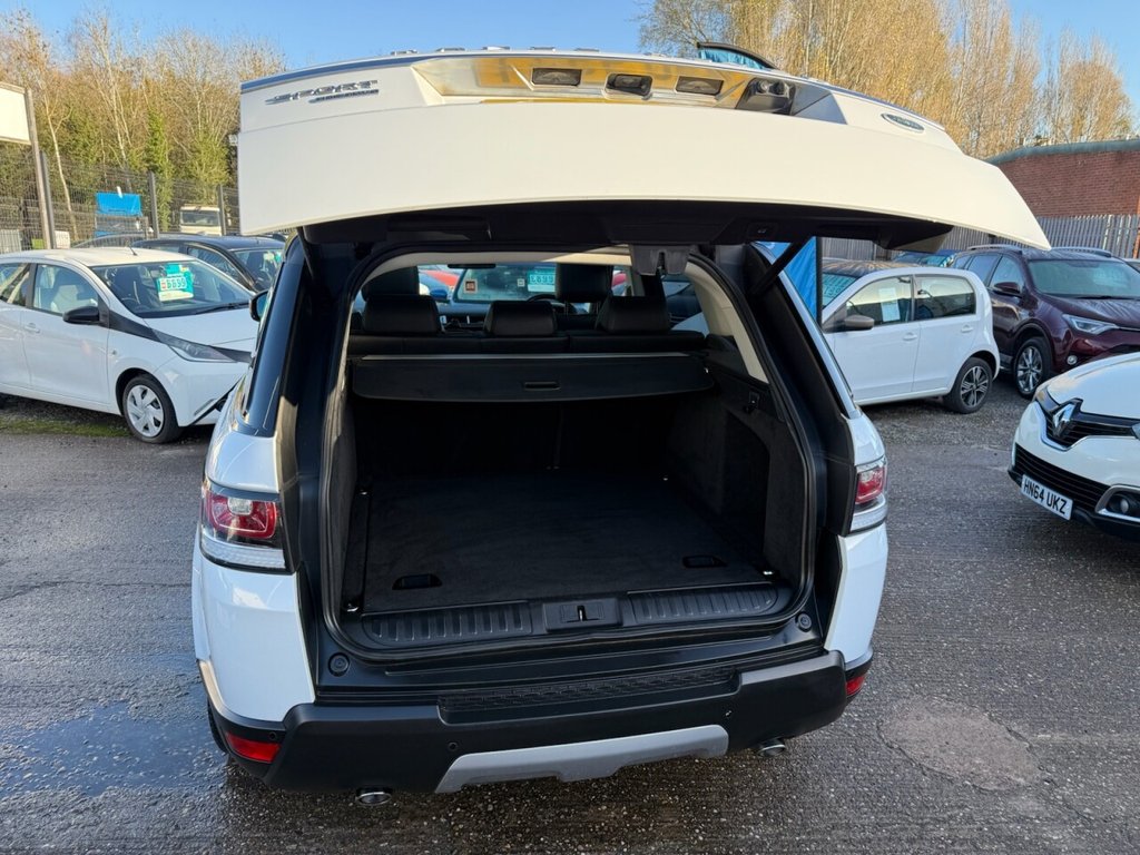 Used Land Rover Range Rover Sport 2015 for sale - 76731185: Photo 17