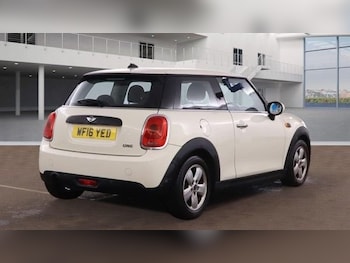 Used MINI Hatch 2016 for sale - 76855187: Photo