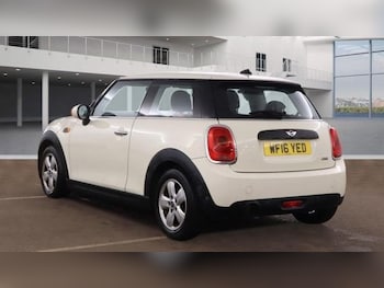 Used MINI Hatch 2016 for sale - 76855187: Photo