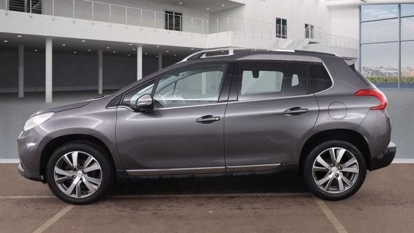 Used Peugeot 2008 2015 for sale - 77798322: Photo 6