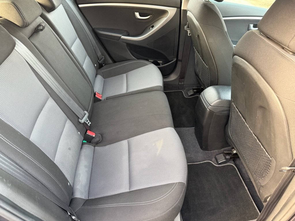 Used Hyundai i30 2015 for sale - 77427811: Photo 13