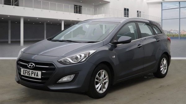 Used Hyundai i30 2015 for sale - 77427811: Photo 2