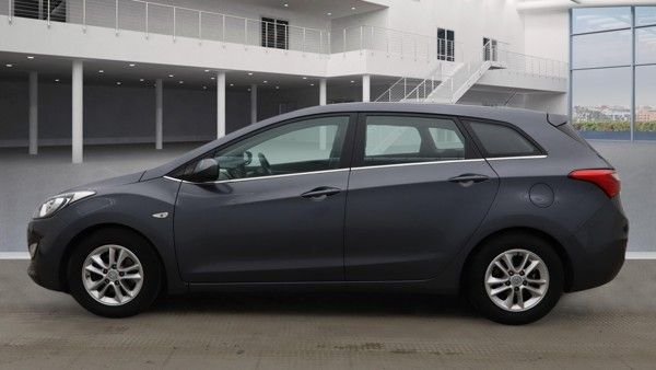 Used Hyundai i30 2015 for sale - 77427811: Photo 6