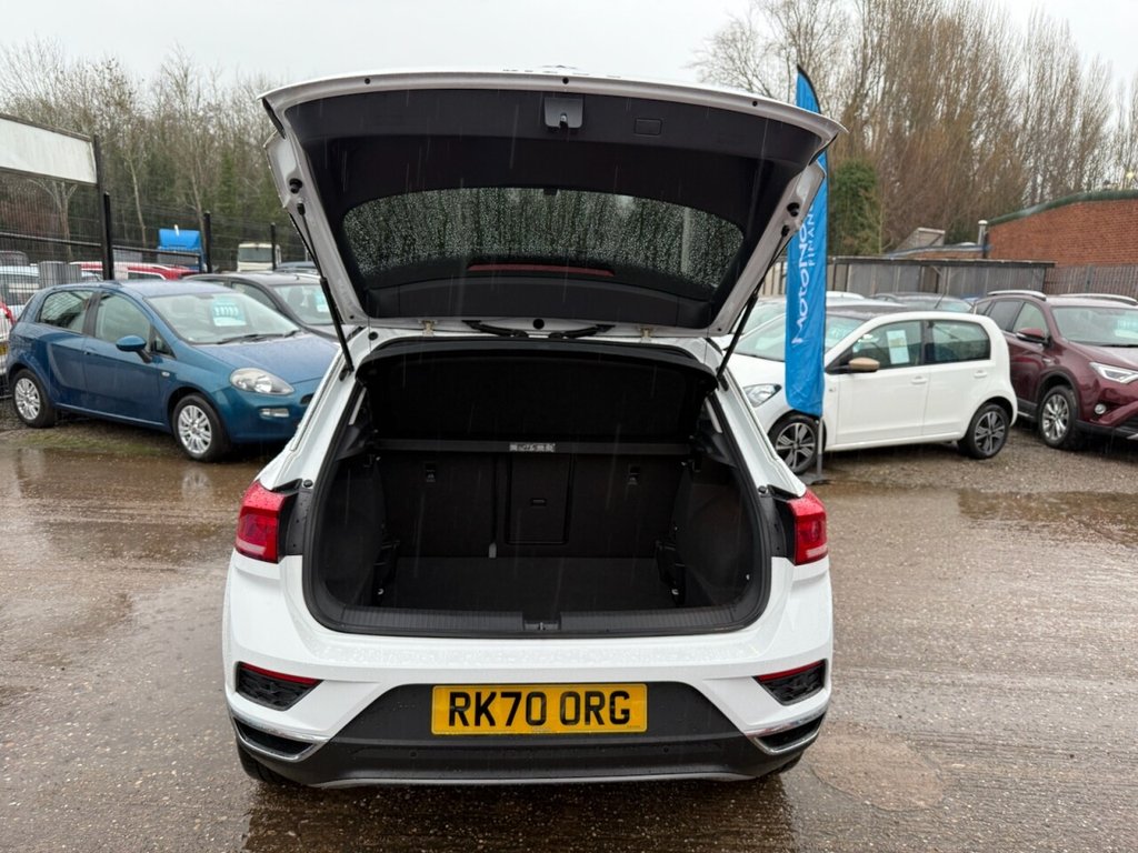 Used Volkswagen T-Roc 2020 for sale - 76883381: Photo 14
