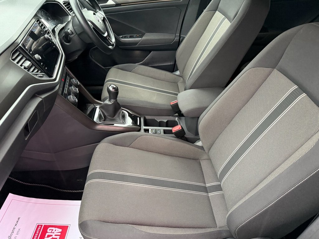 Used Volkswagen T-Roc 2020 for sale - 76883381: Photo 19