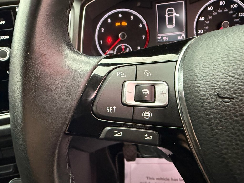 Used Volkswagen T-Roc 2020 for sale - 76883381: Photo 22