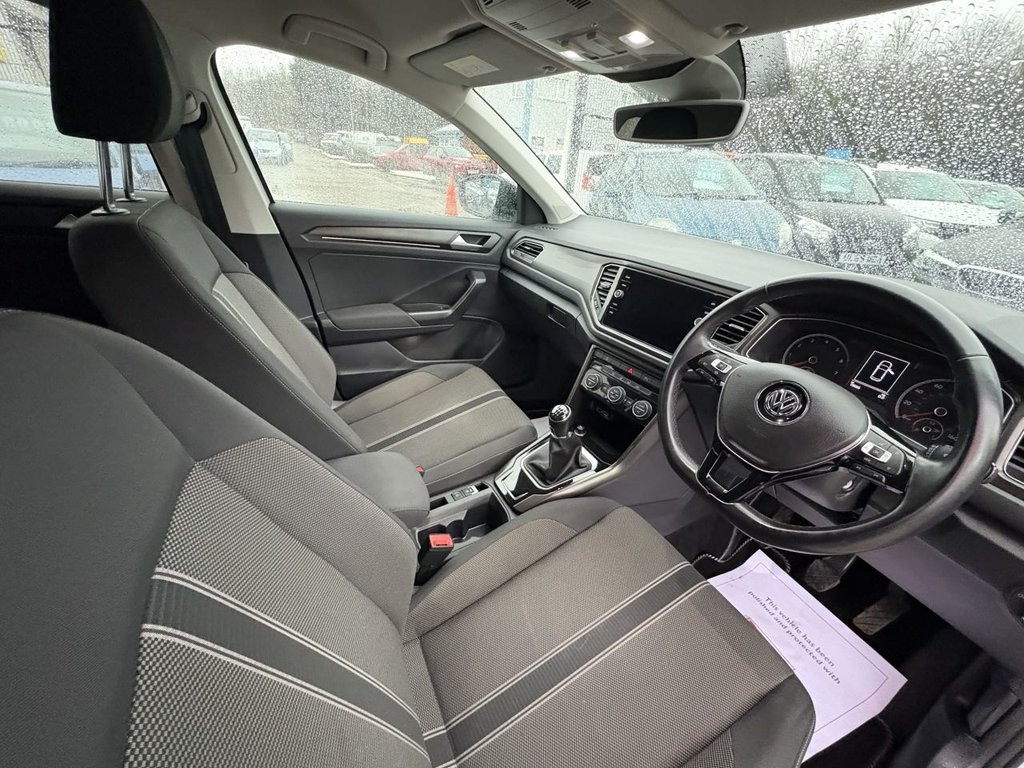 Used Volkswagen T-Roc 2020 for sale - 76883381: Photo 28