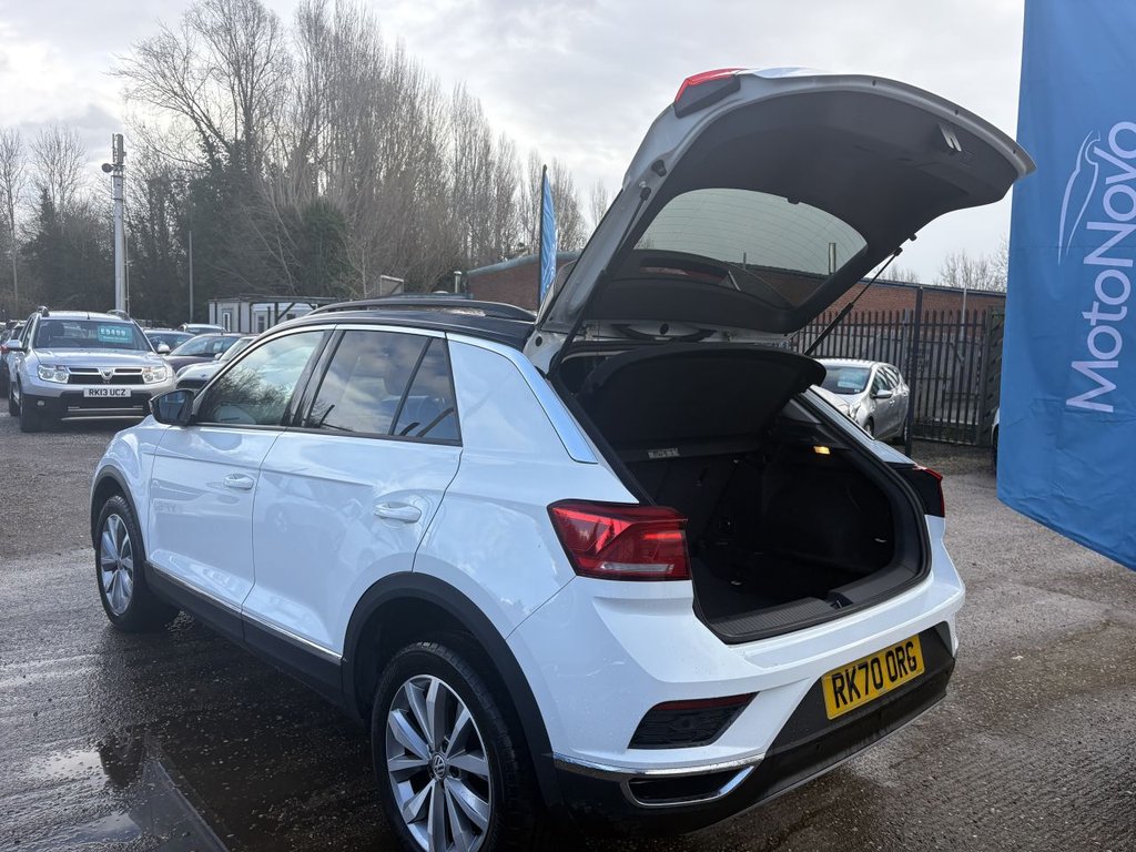 Used Volkswagen T-Roc 2020 for sale - 76883381: Photo 37