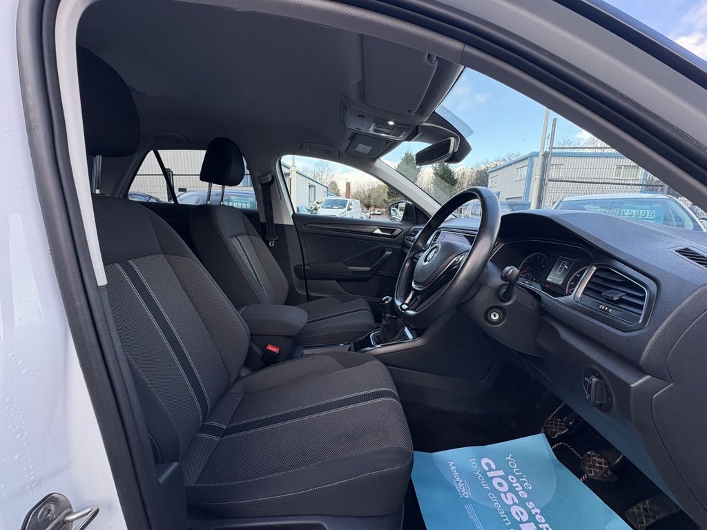 Used Volkswagen T-Roc 2020 for sale - 76883381: Photo 39