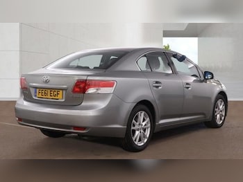 Used Toyota Avensis 2011 for sale - 79256915: Photo