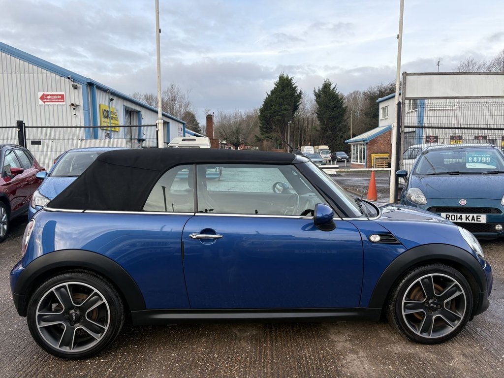 Used MINI Convertible 2013 for sale - 76941624: Photo 12