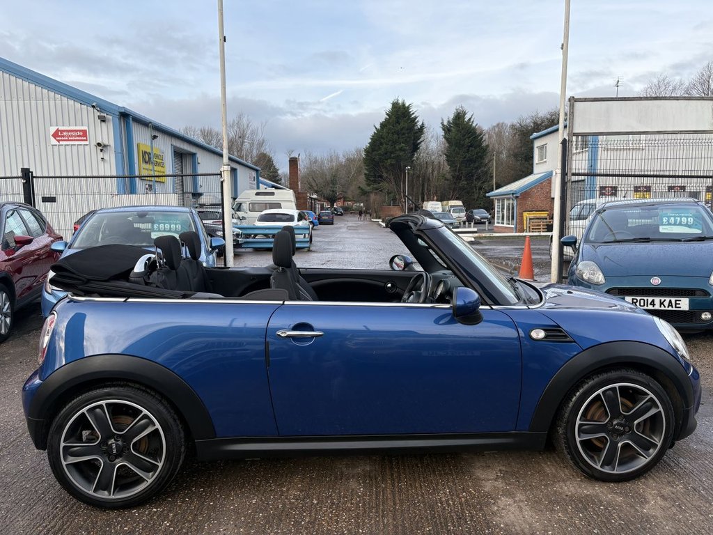 Used MINI Convertible 2013 for sale - 76941624: Photo 13