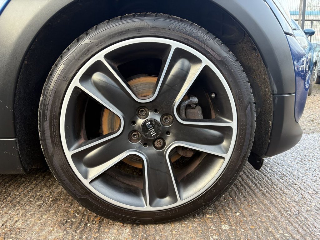 Used MINI Convertible 2013 for sale - 76941624: Photo 16