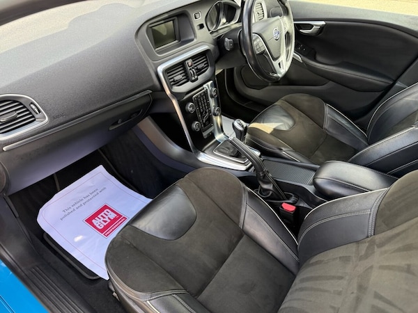 Used Volvo V40 2015 for sale - 75648011: Photo 18