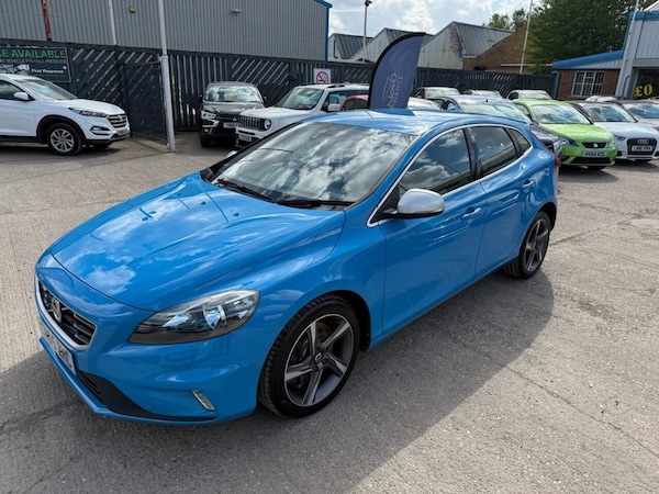 Used Volvo V40 2015 for sale - 75648011: Photo 7
