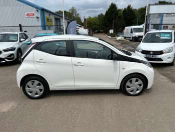Used Toyota AYGO 2016 for sale - 74689589: Photo