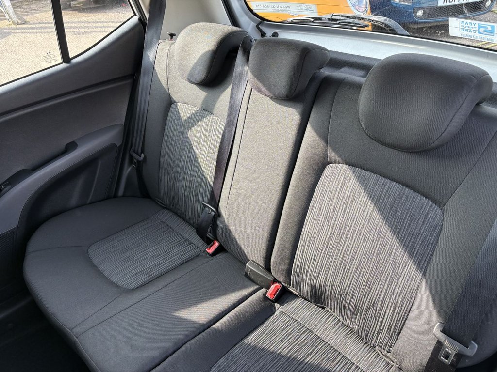 Used Hyundai i10 2014 for sale - 77560542: Photo 10