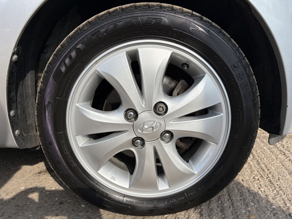 Used Hyundai i10 2014 for sale - 77560542: Photo 15