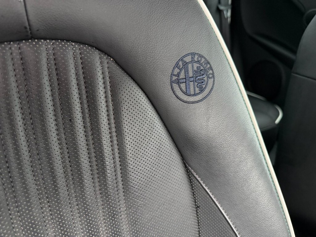 Used Alfa Romeo MiTo 2016 for sale - 77133269: Photo 20