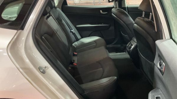 Used Kia Optima 2016 for sale - 77020388: Photo 7