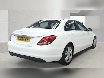 Used Mercedes-Benz C Class 2016 for sale - 79384928: Photo