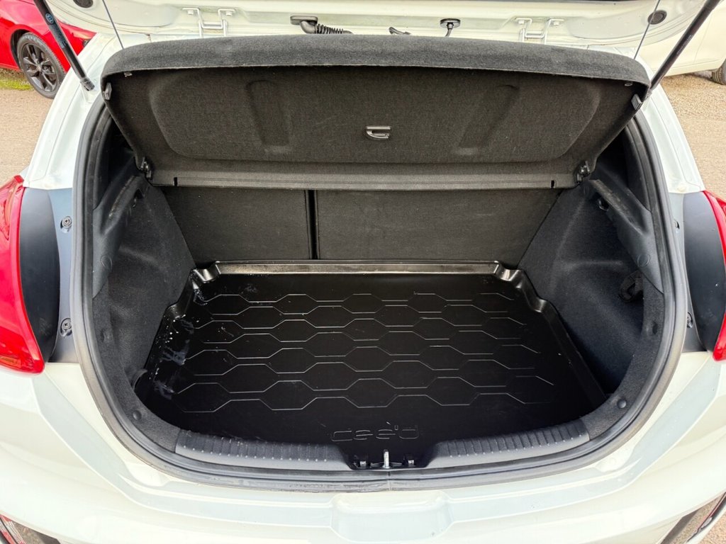 Used Kia Pro Ceed 2013 for sale - 75832818: Photo 15