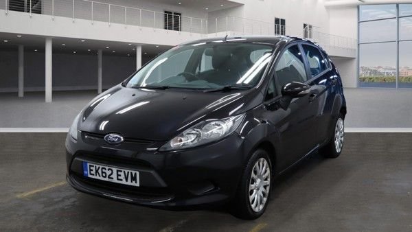 Used Ford Fiesta 2012 for sale - 76768349: Photo 2