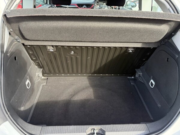 Used Vauxhall Corsa 2017 for sale - 76023660: Photo 15