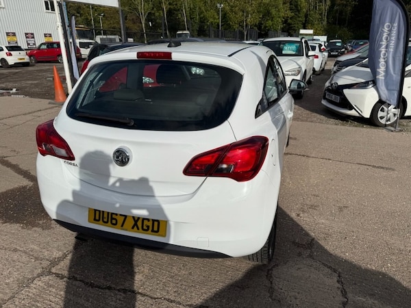 Used Vauxhall Corsa 2017 for sale - 76023660: Photo 2