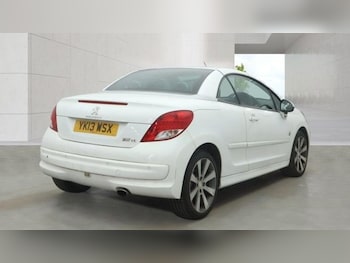 Used Peugeot 207 2013 for sale - 79414304: Photo
