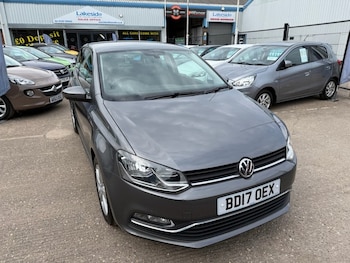 Volkswagen - Polo