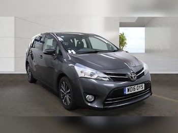 Used Toyota Verso 2016 for sale - 79256925: Photo