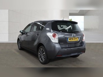 Used Toyota Verso 2016 for sale - 79256925: Photo