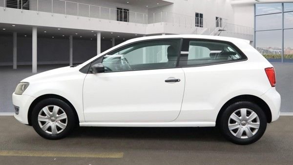 Used Volkswagen Polo 2010 for sale - 77280745: Photo 6