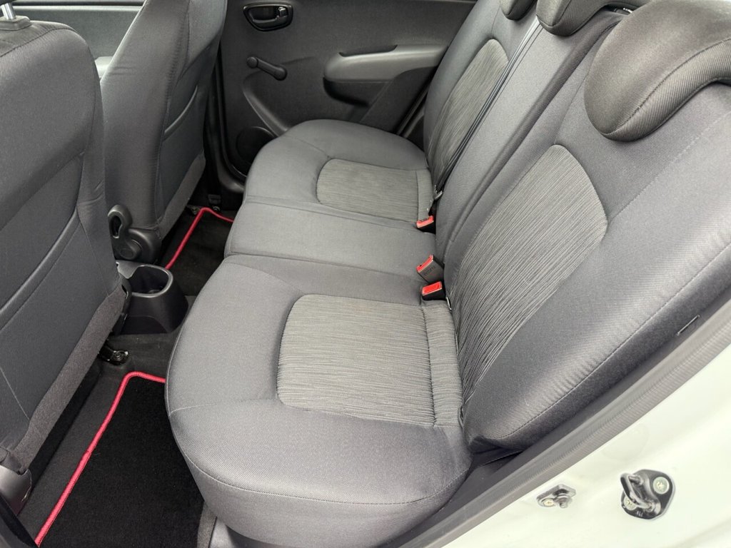 Used Hyundai i10 2012 for sale - 76927596: Photo 19